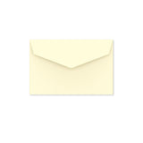 Envelopes com aba de bico autoadesiva