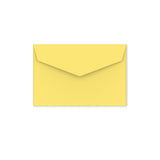 Envelopes com aba de bico autoadesiva