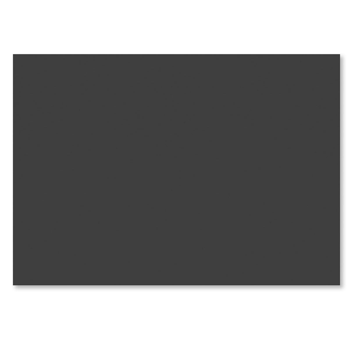 Envelopes com aba de bico autoadesiva