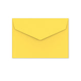 Envelopes com aba de bico autoadesiva