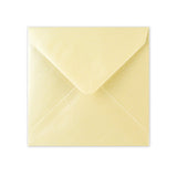 Envelope cor de champanhe com brilho 140x140 mm