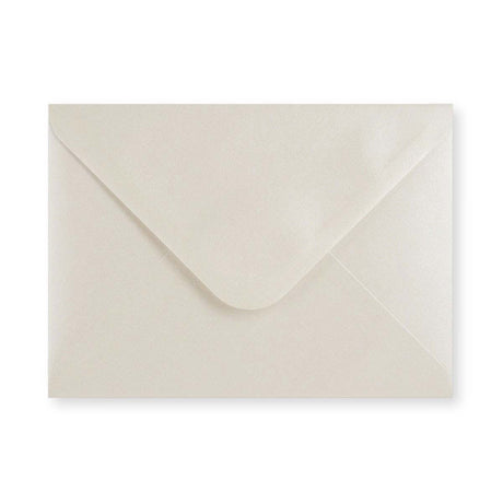 Envelope cor ostra – aba em diamante 133x184 mm