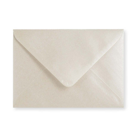Envelope cor ostra – aba em diamante 114x162 mm (C6)