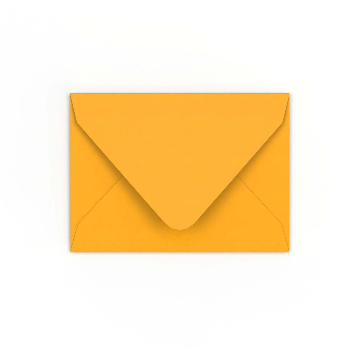 Envelope amarelo mostarda 82x113 mm (C7)